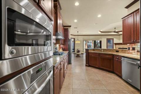3841 Valverde Circle, Jacksonville FL - photo 21 of 65