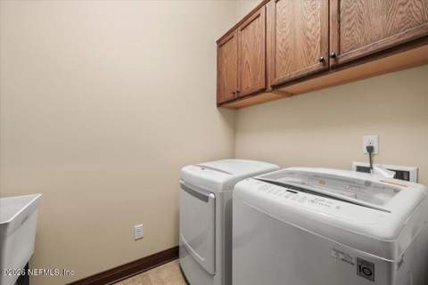 3841 Valverde Circle, Jacksonville FL - photo 14 of 65