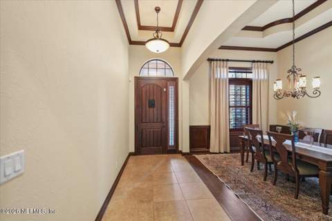 3841 Valverde Circle, Jacksonville FL - photo 7 of 65