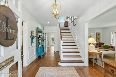 4704 Algonquin Avenue, Jacksonville FL - photo 7 of 127
