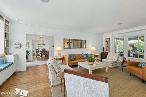 4704 Algonquin Avenue, Jacksonville FL - photo 10 of 127