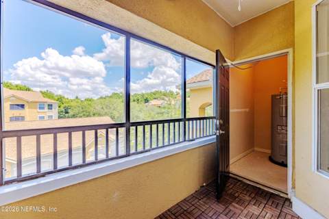 8539 Gate Parkway #1537, Jacksonville FL - photo 16 of 28