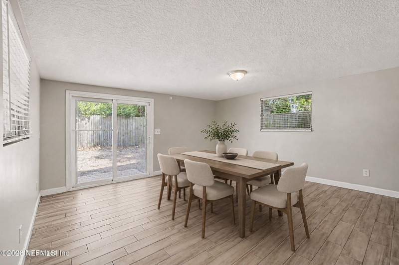 3 bedroom Single Family Residence at 5715 Hillman Drive, Oak Hill, Jacksonville — photo 2