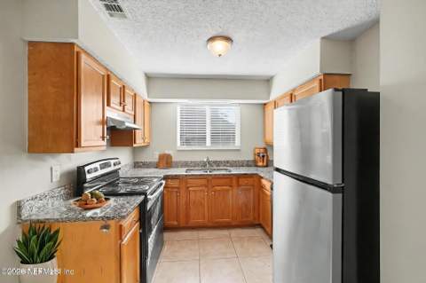 11737 Wattle Tree Court, Jacksonville FL - photo 7 of 20
