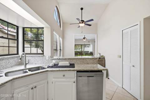 4018 Corrientes Court, Jacksonville FL - photo 10 of 32
