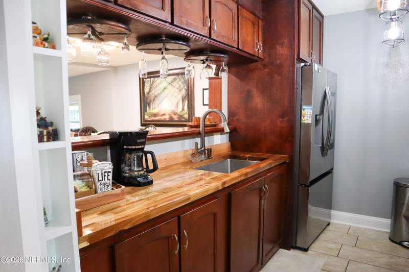 3 bedroom Single Family Residence at 9136 Rota Avenue, Bon-Air S/D, Jacksonville — photo 5