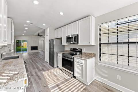 1353 Sioux Street, Orange Park FL - photo 11 of 35