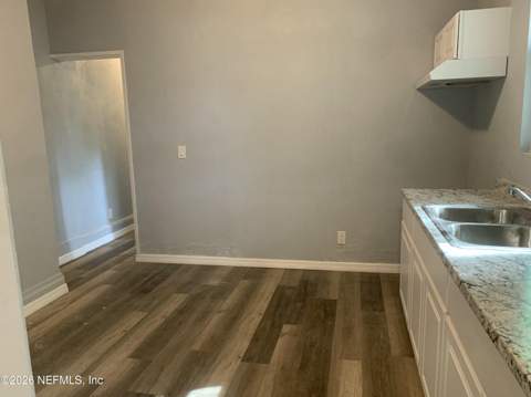622 Long Branch Boulevard, Jacksonville FL - photo 14 of 51