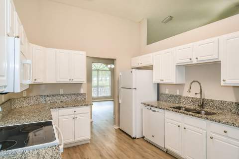 2125 Pine Tree Lane, Middleburg FL - photo 12 of 21