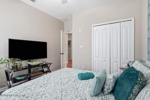 3223 Wandering Oaks Drive, Orange Park FL - photo 24 of 61