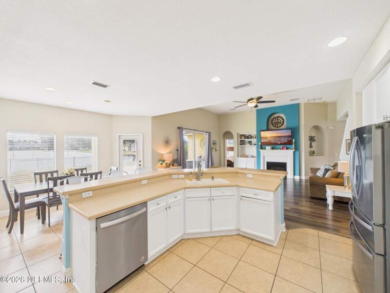5 bedroom Single Family Residence at 85030 Champlain Drive, Amelia Walk, Fernandina Beach — photo 4