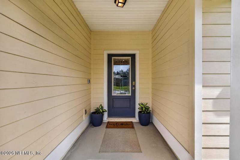 3 bedroom Single Family Residence at 717 Shetland Drive, Aberdeen, St. Johns — photo 2