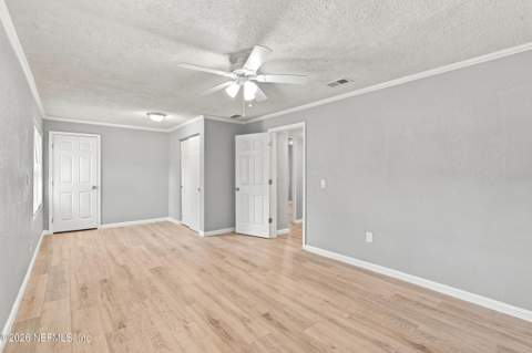 3261 Tiger Hole Road, Jacksonville FL - photo 11 of 39