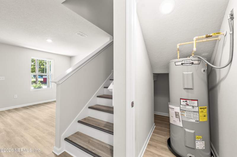 3 bedroom Single Family Residence at 147 43rd Street, Laurel Terrace, Jacksonville — photo 5