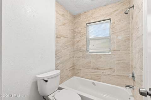 3261 Tiger Hole Road, Jacksonville FL - photo 14 of 39