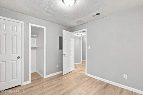 3261 Tiger Hole Road, Jacksonville FL - photo 24 of 39