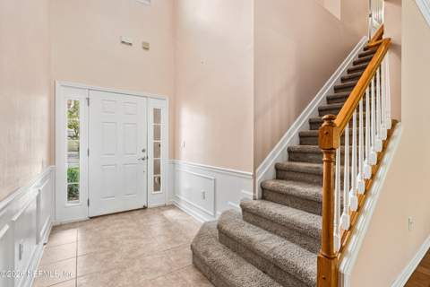 6486 Yellow Leaf Court, Jacksonville FL - photo 12 of 34