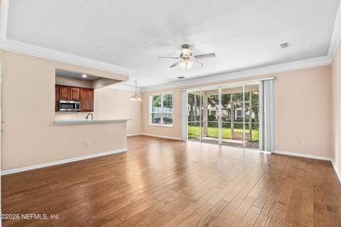 6486 Yellow Leaf Court, Jacksonville FL - photo 6 of 34