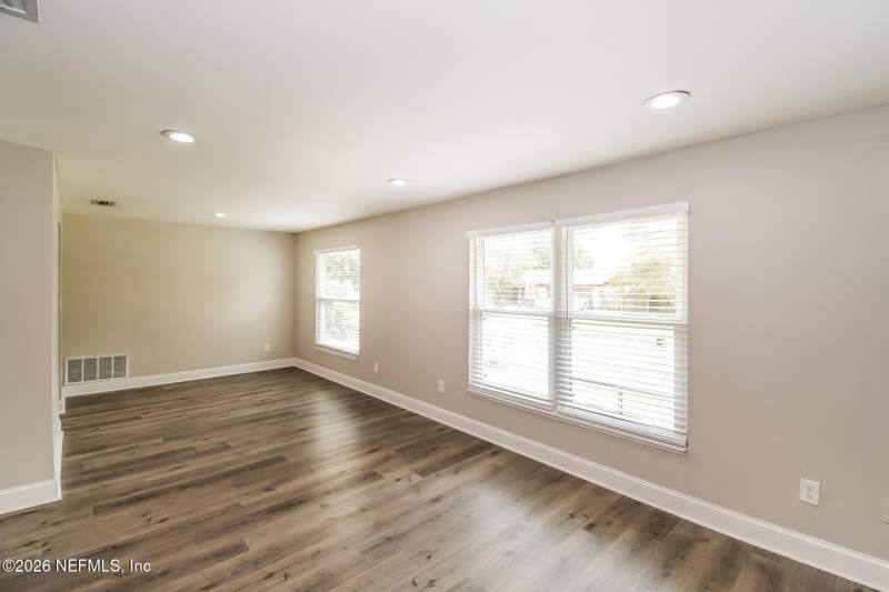 3 bedroom Single Family Residence at 8371 Pointer Drive, Country Creek, Jacksonville — photo 4