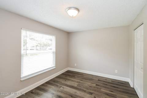 8371 Pointer Drive, Jacksonville FL - photo 16 of 20