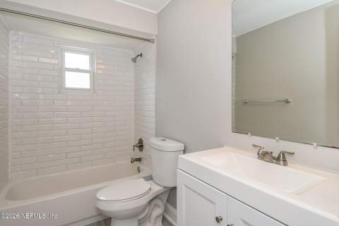 8371 Pointer Drive, Jacksonville FL - photo 17 of 20