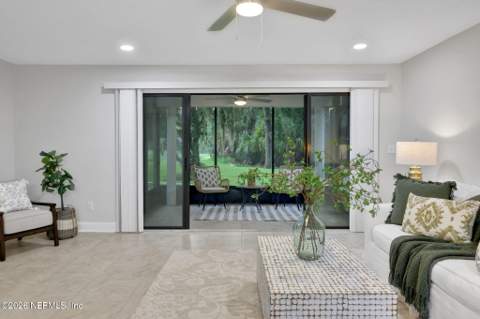 7950 Los Robles Court #7950, Jacksonville FL - photo 12 of 75