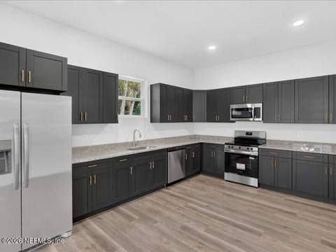 12486 Gate Road, Jacksonville FL - photo 17 of 45