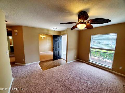 13988 Fish Eagle Drive, Jacksonville FL - photo 8 of 19