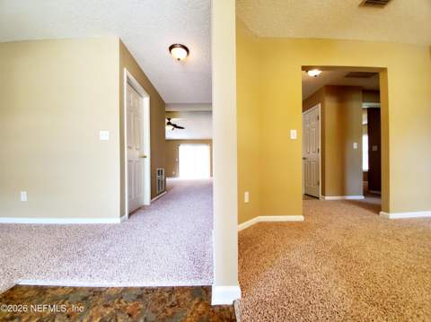 13988 Fish Eagle Drive, Jacksonville FL - photo 10 of 19