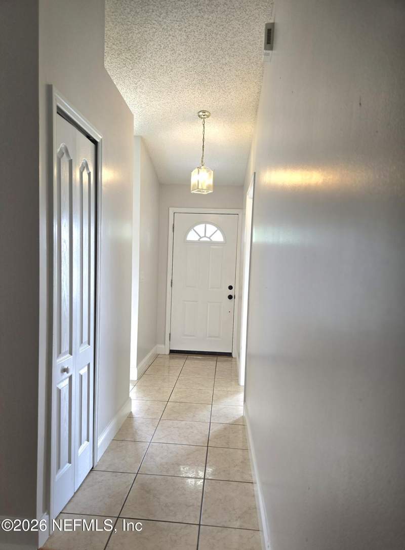 4 bedroom Single Family Residence at 1664 Glen Laurel Drive, Glen Laurel, Middleburg — photo 2