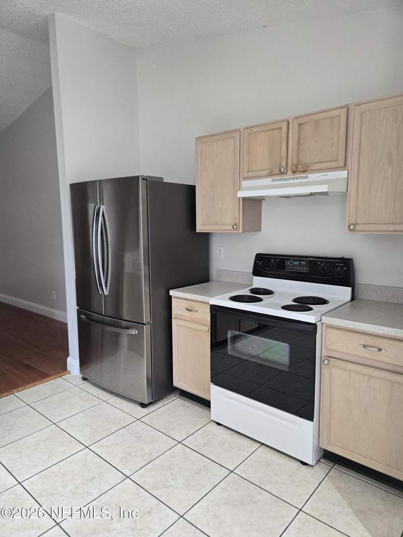 4 bedroom Single Family Residence at 1664 Glen Laurel Drive, Glen Laurel, Middleburg — photo 4