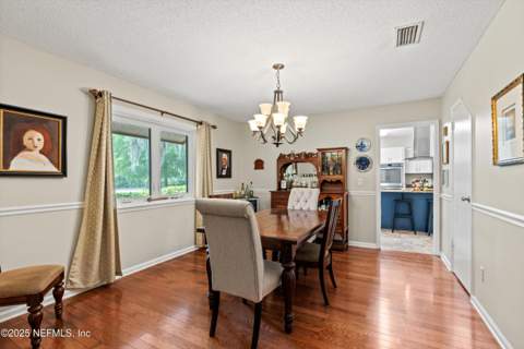 4654 Ortega Farms Circle, Jacksonville FL - photo 7 of 36