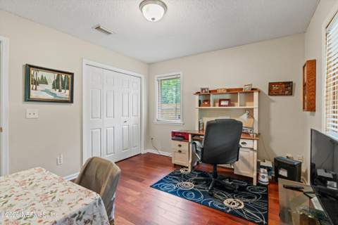 4654 Ortega Farms Circle, Jacksonville FL - photo 18 of 36