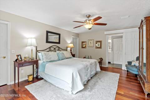 4654 Ortega Farms Circle, Jacksonville FL - photo 24 of 36