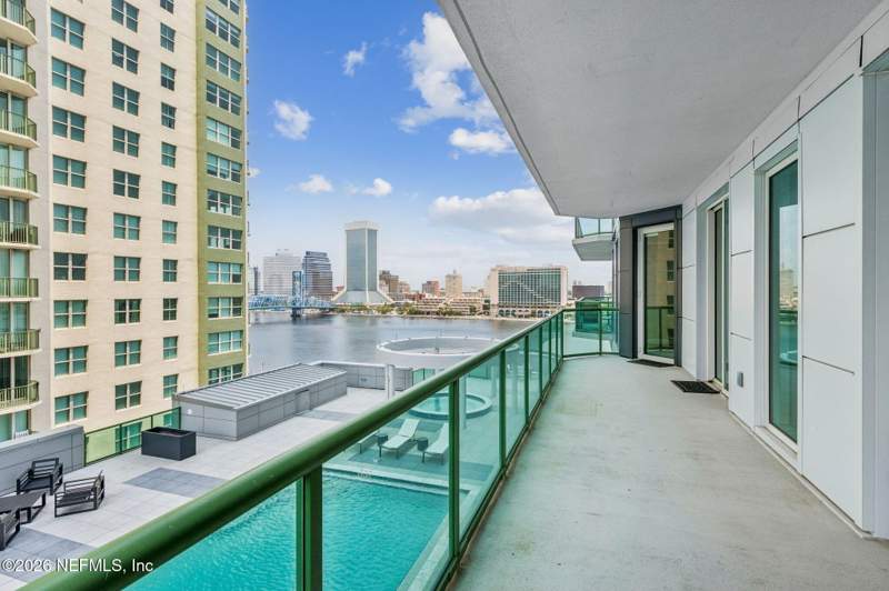 2 bedroom Condominium at 1431 Riverplace Boulevard #1004, The Peninsula At St Johns Center Condos, Jacksonville — photo 4