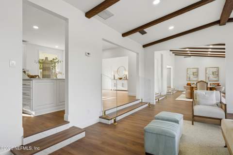 10042 Lake Lamar Court, Jacksonville FL - photo 19 of 85