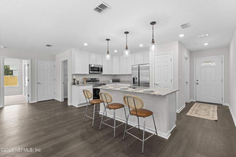 4 bedroom Single Family Residence at 8222 Foxdale Drive, Foxwood, Jacksonville — photo 3