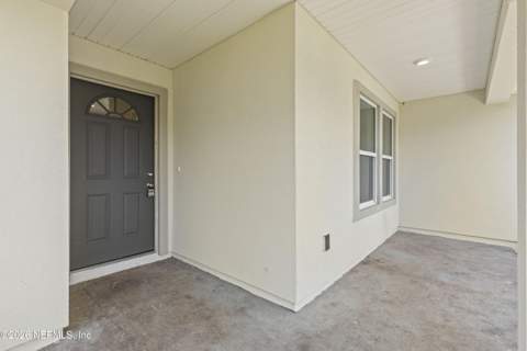 8222 Foxdale Drive, Jacksonville FL - photo 8 of 52