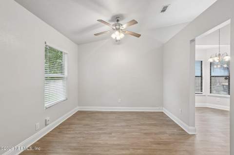 7917 WINTERWOOD Circle, Jacksonville FL - photo 9 of 40