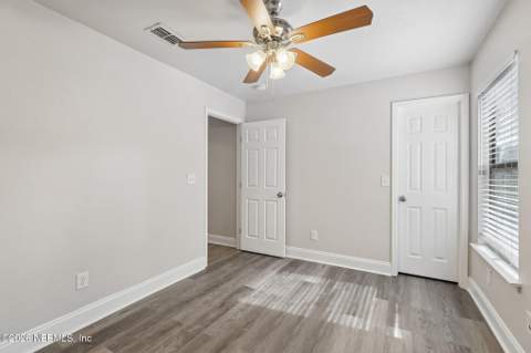 7917 WINTERWOOD Circle, Jacksonville FL - photo 22 of 40