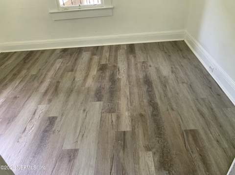 653 E 28th Street, Jacksonville FL - photo 9 of 21