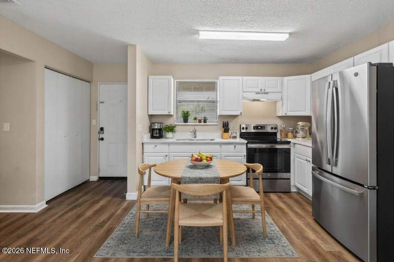 4 bedroom Single Family Residence at 5650 MICHIGAN Avenue, Jacquelines, Jacksonville — photo 5