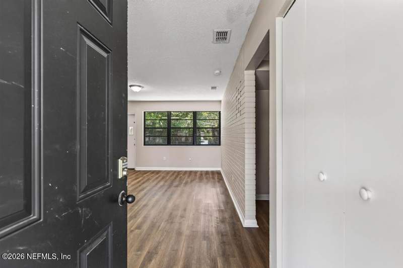 4 bedroom Single Family Residence at 5650 MICHIGAN Avenue, Jacquelines, Jacksonville — photo 4