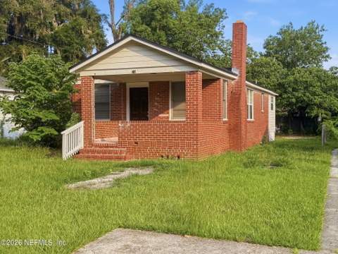 8030 Hawthorne Street, Jacksonville FL - photo 6 of 45