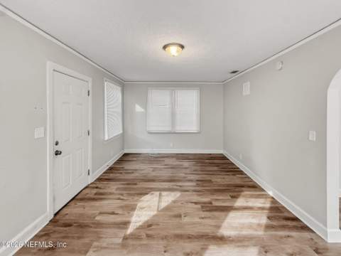 8030 Hawthorne Street, Jacksonville FL - photo 12 of 45