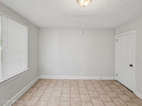 8030 Hawthorne Street, Jacksonville FL - photo 24 of 45