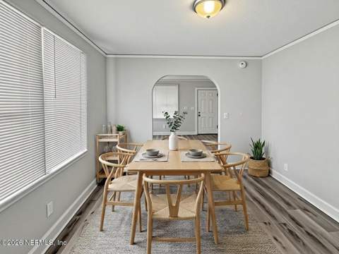 8030 Hawthorne Street, Jacksonville FL - photo 8 of 45