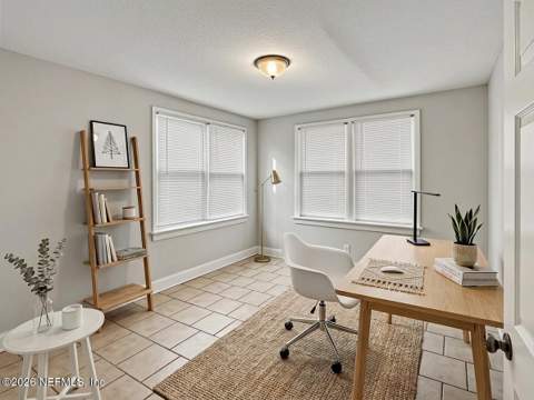 8030 Hawthorne Street, Jacksonville FL - photo 9 of 45