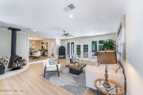 2286 Laurel Grove Lane, Orange Park FL - photo 8 of 48