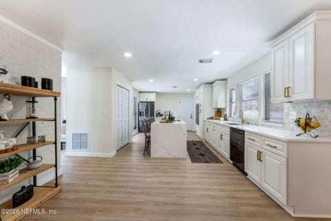 2286 Laurel Grove Lane, Orange Park FL - photo 17 of 48